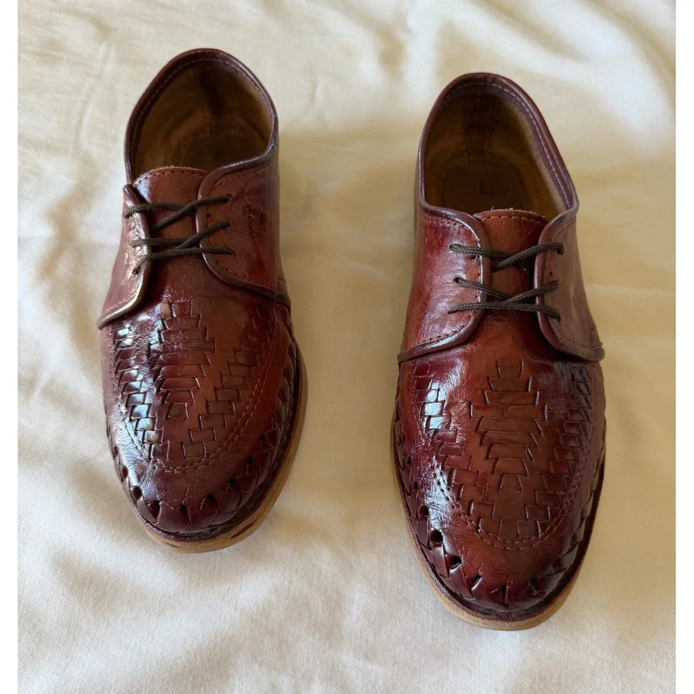 Unbranded handcrafted leather